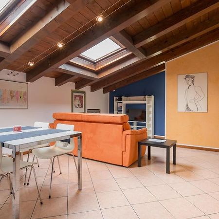 Appartement La Mansarda Di Giulietta à Vérone Extérieur photo